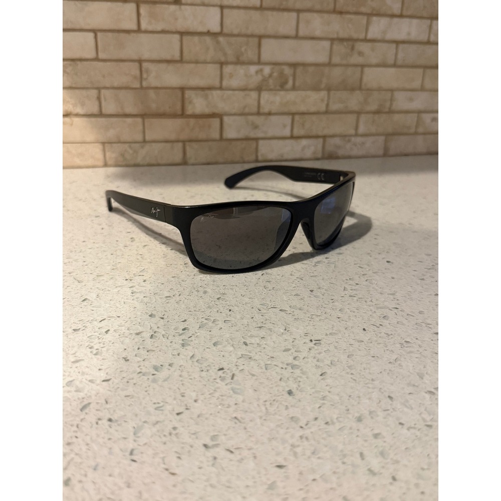Maui Jim Southern Cross MJ770-2M Matt Black Polarized Sunglasses Neutral Grey